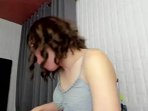 hottycrishina live sex cam