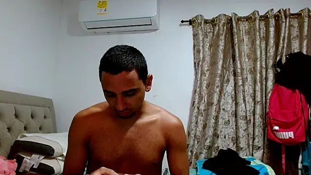 sweethoneytsx live sex cam