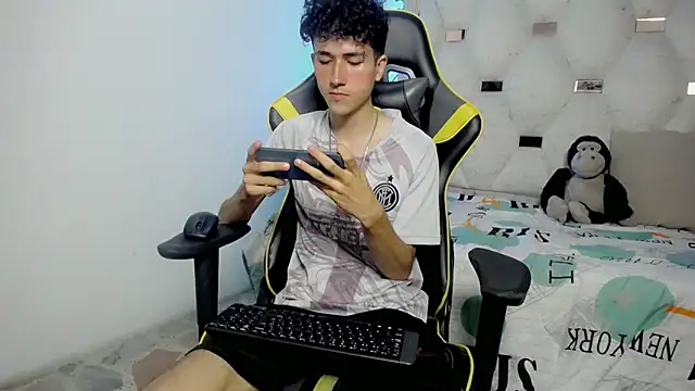 johnny_cagee live sex cam