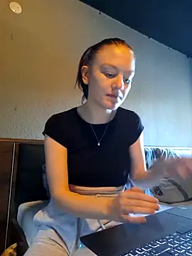 Lilly_hase's cam snapshot