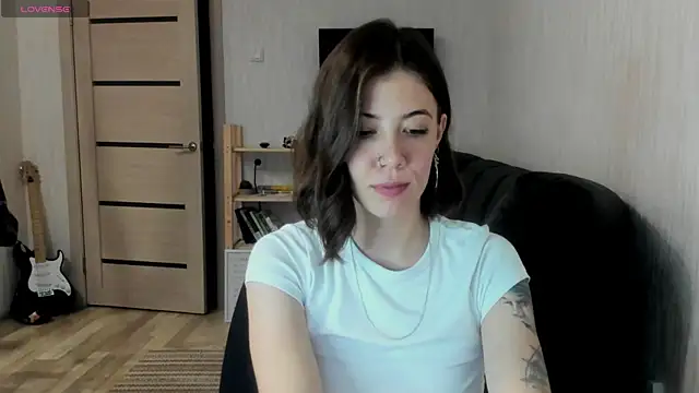 twinkle_rosie's cam snapshot