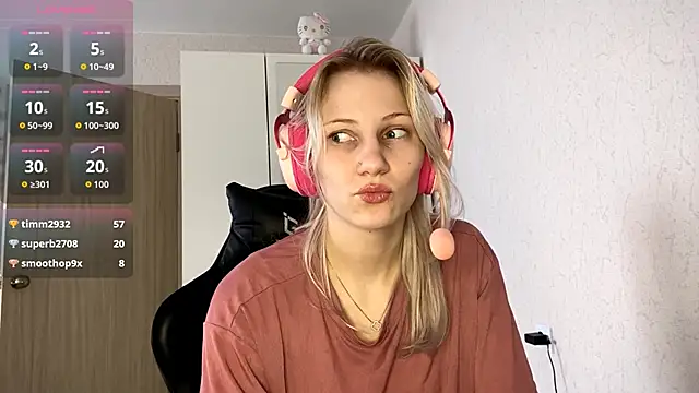 FoxySable's cam snapshot