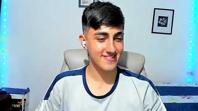 babymaik live sex cam