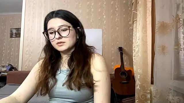 DonnieBooton live sex cam