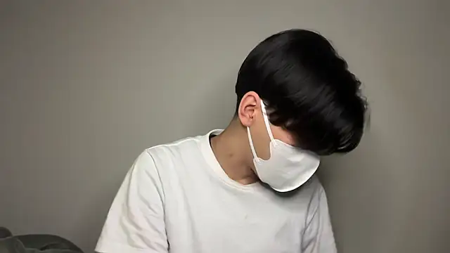 Lio_kun live sex cam