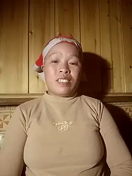 Lyly-baby's cam snapshot