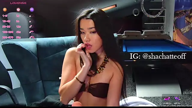 shachatteof live sex cam