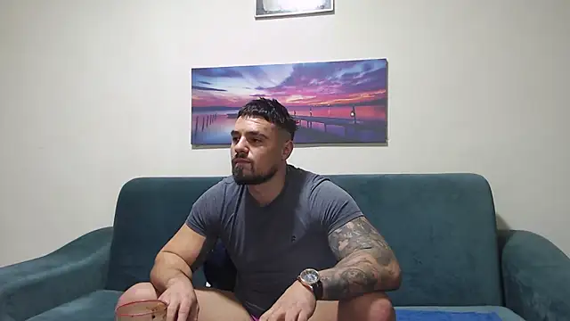 Tiberius_hunk live sex cam