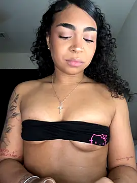 azaraxxxamor's cam snapshot