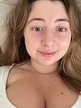 curvyflawless live sex cam