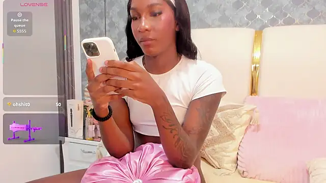 evangelin_ts live sex cam