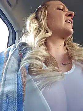 Bondgirl_013 live sex cam