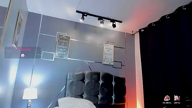 sky_jules live sex cam