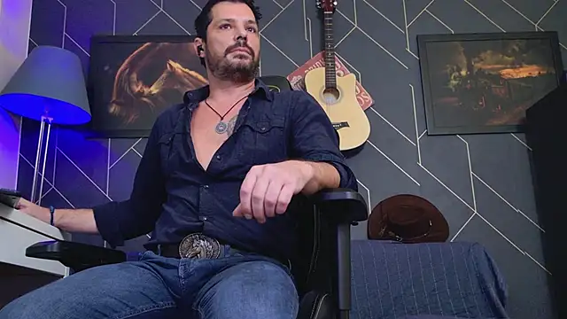 ChrisKox live sex cam