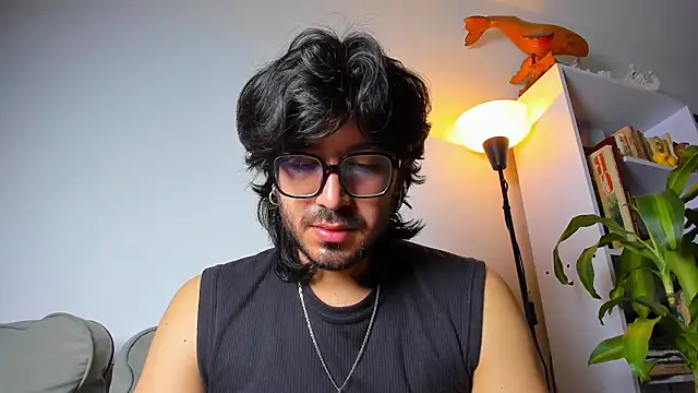 Ackerman_Eren_ live sex cam