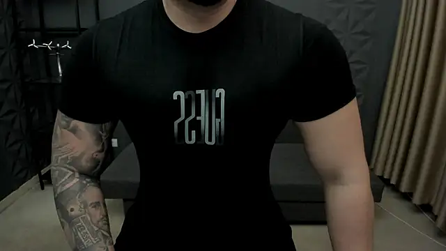 TonyWilcox live sex cam