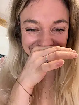 carlaaa live sex cam