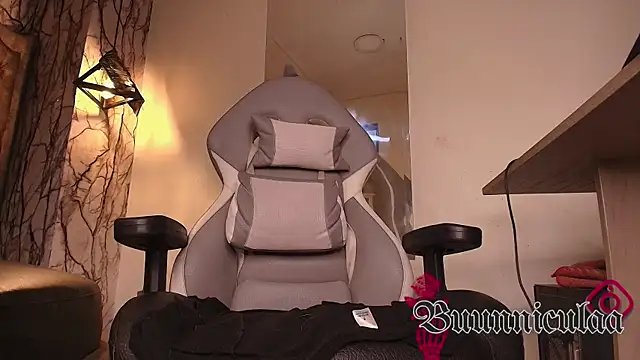 larissa01_ live sex cam