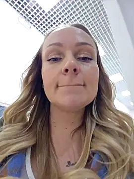 Bondgirl_013 live sex cam