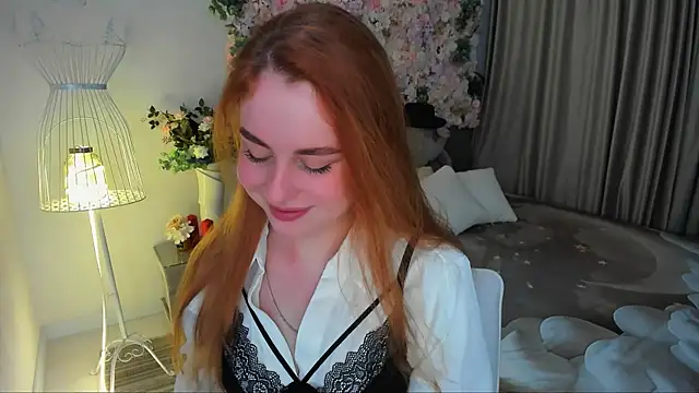 AirySilhouette's cam snapshot