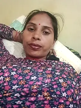 Veshali_Love143's cam snapshot