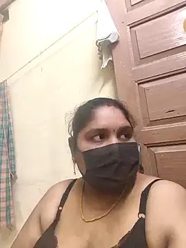 Villageanuty's cam snapshot