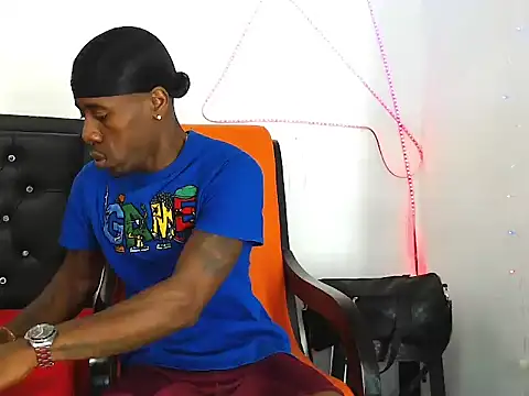 Damian_hart_24CM's cam snapshot