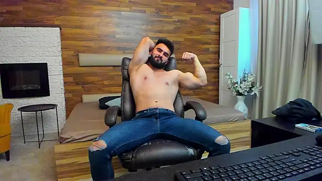 MicahLane live sex cam