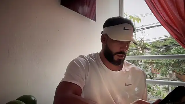 romeolovedark live sex cam