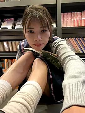 Adora188 live sex cam