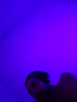 Bi_curious86's cam snapshot