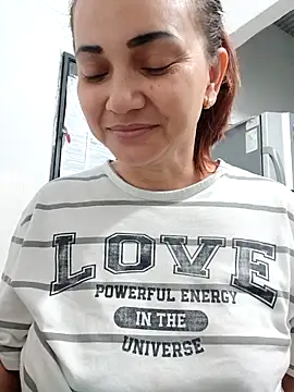 Amanda39 live sex cam