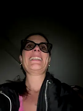 NataKitten live sex cam