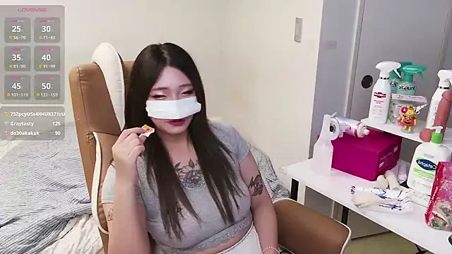 Milk_Sola live sex cam