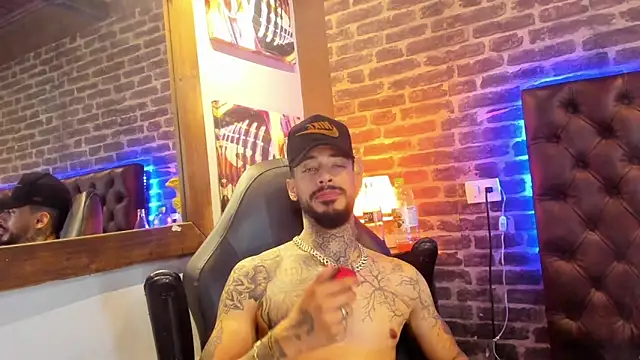 VinzenzRizzo's cam snapshot