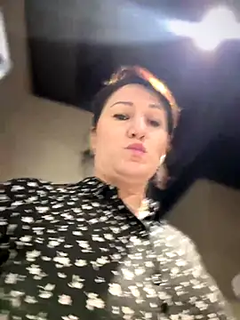 ZhenjaPoledance live sex cam