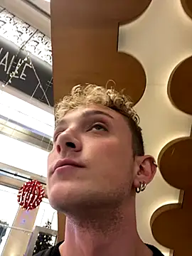 Turkishleo live sex cam