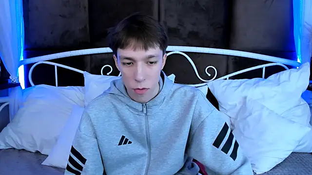 MarkBranston live sex cam