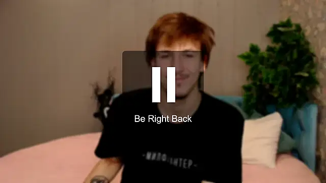 KiskaKurt live sex cam