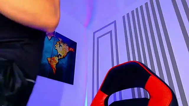 ALANNFERRER live sex cam