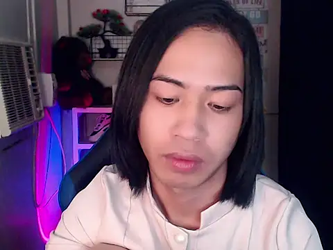 Miracle_TheBrat live sex cam