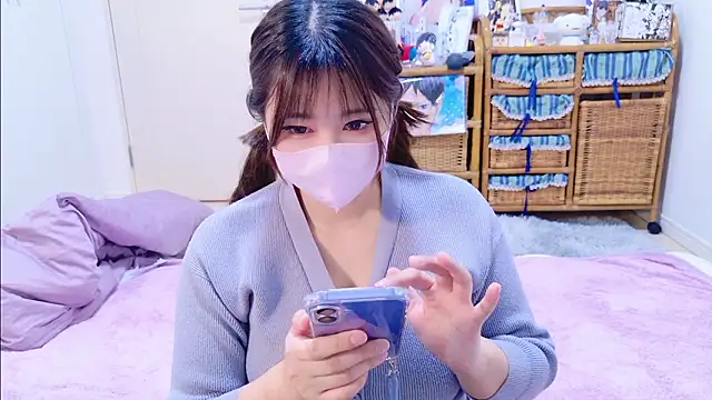 Megu_Melon live sex cam