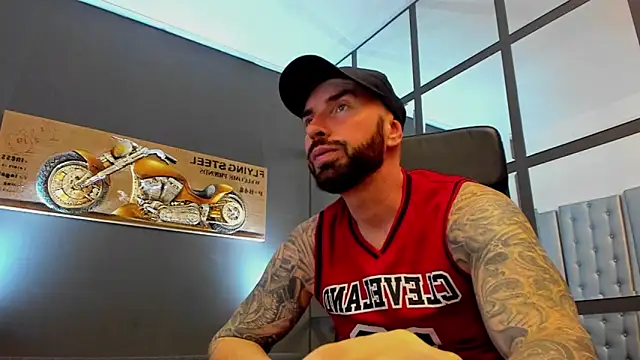 AronGrant live sex cam