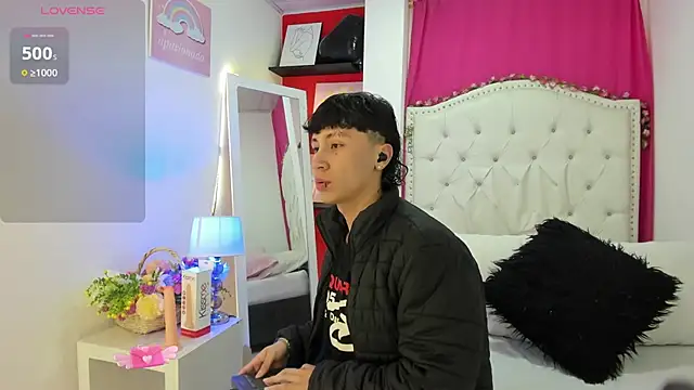 XaanderGrey live sex cam