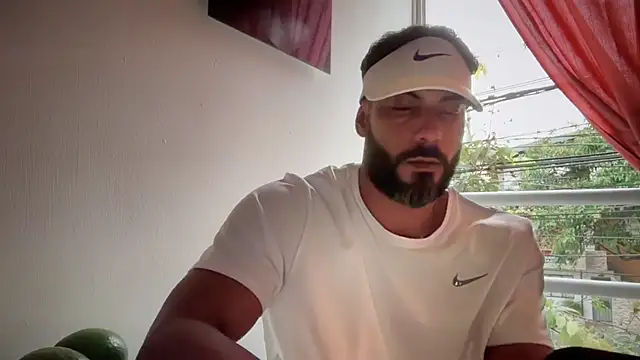 romeolovedark live sex cam