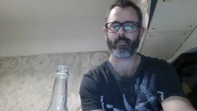 whatYwantMorrre live sex cam