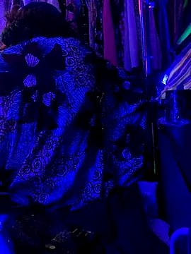 gurlnips live sex cam