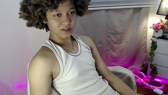 yourfavdollyxxx live sex cam