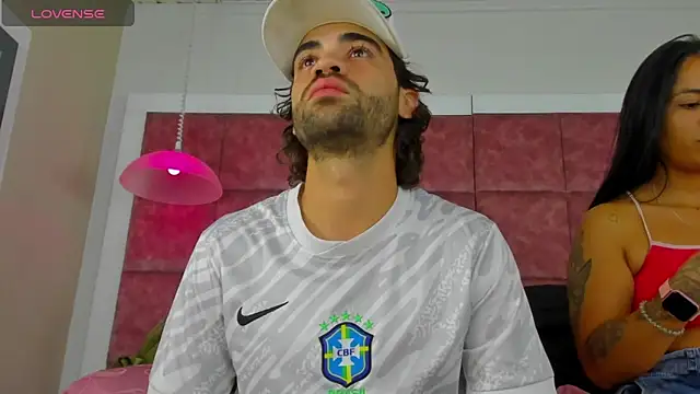 Sophia_Ostin69 live sex cam