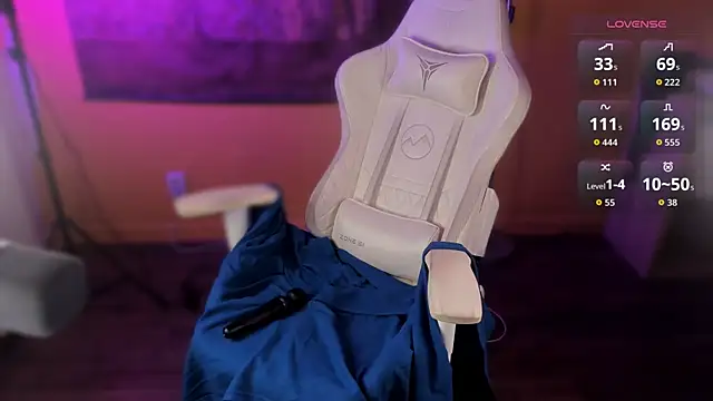 CutieMaevee live sex cam